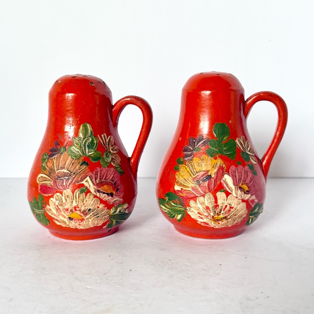 Vintage Ransburg Pottery Salt & Pepper Shakers Aster Flower Pattern Hand Painted